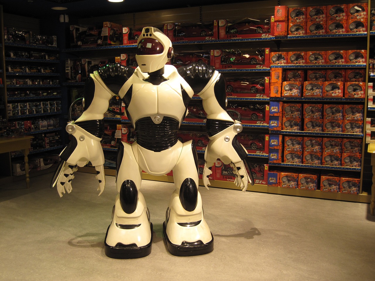 Robotic Ground Vehicles - Future of Unmanned Warfare